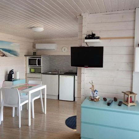 Agreable Petit Chalet Camarsac Exterior photo